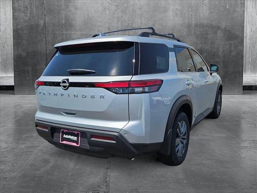 2025 Nissan Pathfinder SV FWD