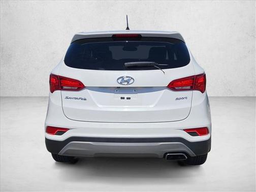 Pearl White 2018 Hyundai Santa Fe Sport 2.4L