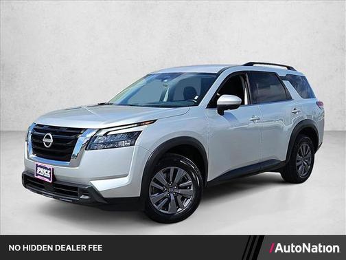 Brilliant Silver Metallic 2024 Nissan Pathfinder SV FWD