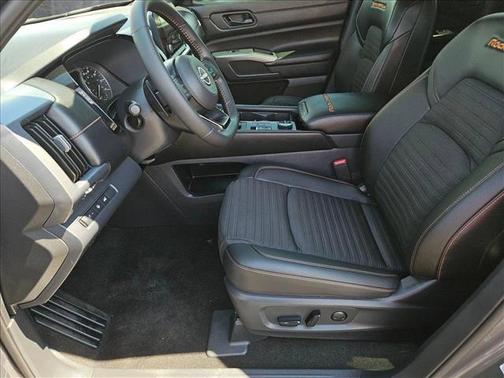 2025 Nissan Pathfinder Rock Creek 4WD
