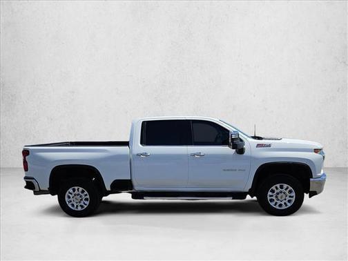 Summit White 2022 Chevrolet Silverado 2500 LTZ