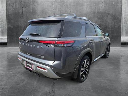 2025 Nissan Pathfinder Platinum 4WD