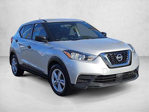 2020 Nissan Kicks S