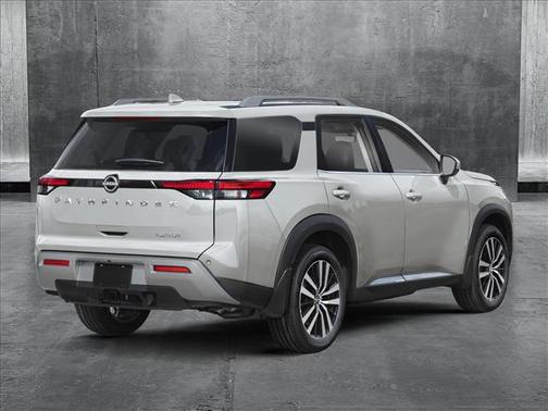 2025 Nissan Pathfinder Platinum 4WD