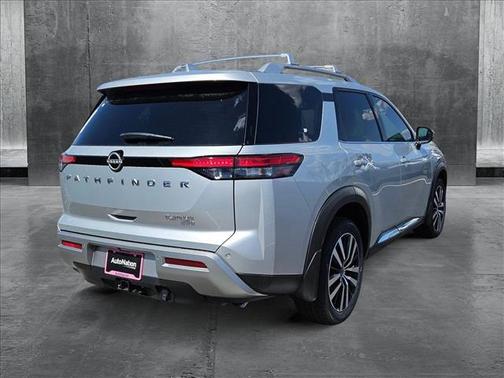 2025 Nissan Pathfinder Platinum 4WD