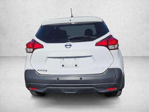 2020 Nissan Kicks S
