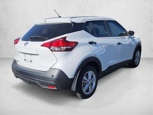 2020 Nissan Kicks S