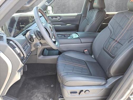 2025 Nissan Armada PRO-4X 4WD