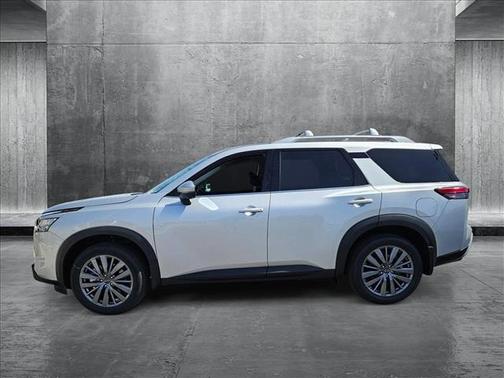 2025 Nissan Pathfinder SL FWD