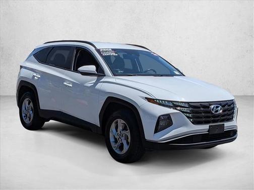 White Pearl 2024 Hyundai TUCSON SEL