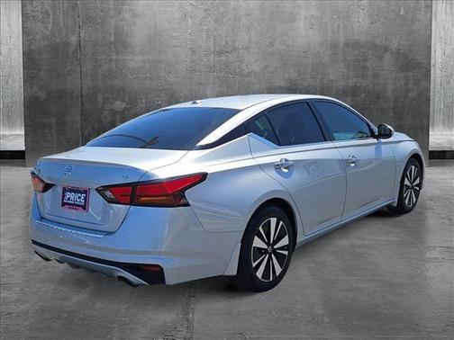 2022 Nissan Altima 2.5 SL
