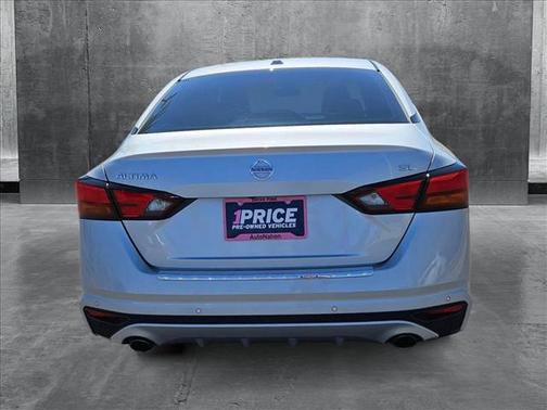 2022 Nissan Altima 2.5 SL
