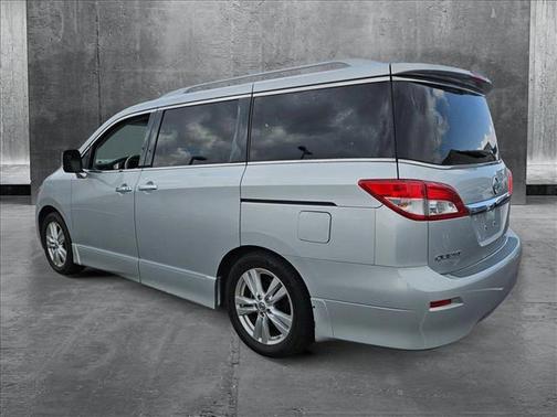 2012 Nissan Quest LE