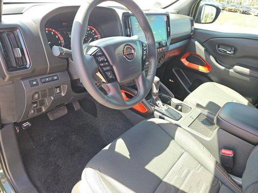 2025 Nissan Frontier PRO-X