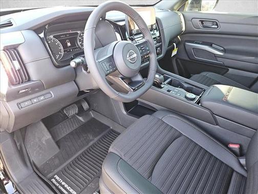 2025 Nissan Pathfinder Rock Creek 4WD