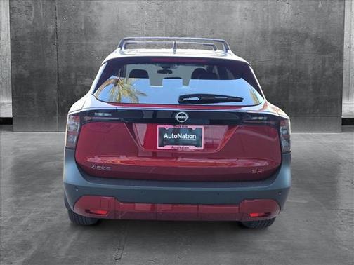 2025 Nissan Kicks SR