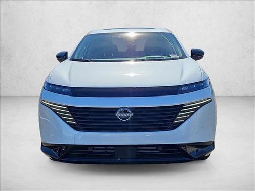 Everest White Pearl Tricoat 2026 Nissan Murano Platinum