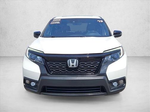 White Diamond Pear 2019 Honda Passport EX-L