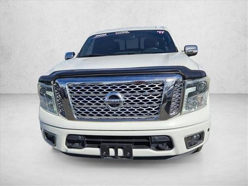 2017 Nissan Titan Platinum Reserve