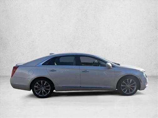 White Diamond Tricoat 2015 Cadillac XTS Premium