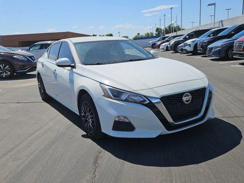 2020 Nissan Altima S FWD