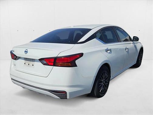 2020 Nissan Altima S FWD