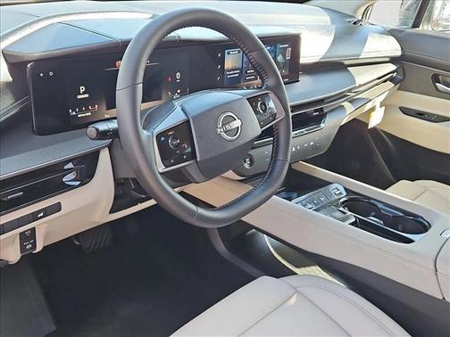 Everest White Pearl Tricoat 2026 Nissan Murano SV