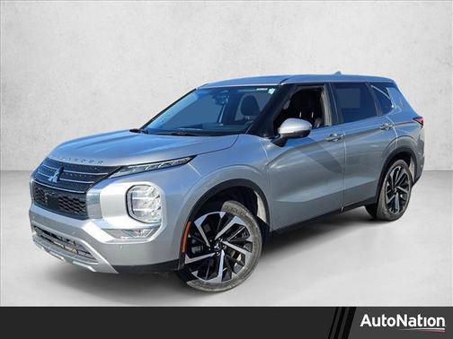 2023 Mitsubishi Outlander SE Special Edition 2WD