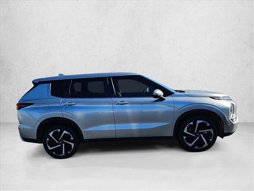 2023 Mitsubishi Outlander SE Special Edition 2WD
