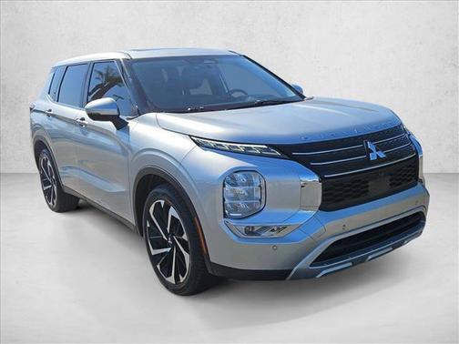 2023 Mitsubishi Outlander SE Special Edition 2WD