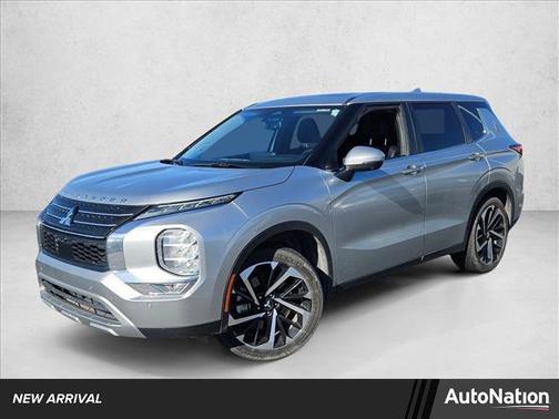 2023 Mitsubishi Outlander SE Special Edition 2WD