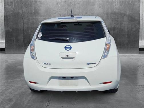 2016 Nissan Leaf SL