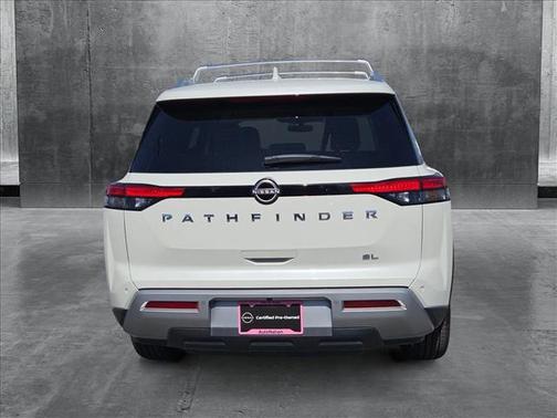 2023 Nissan Pathfinder SL FWD