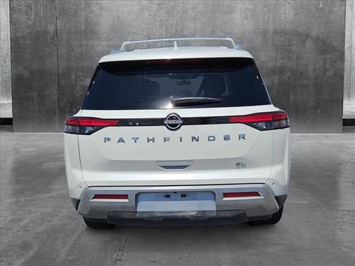 2023 Nissan Pathfinder SL FWD