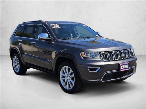 Granite Crystal Metallic Clearcoat 2017 Jeep Grand Cherokee Limited