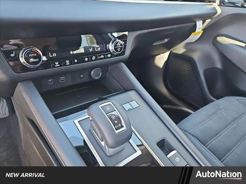 Alpine Frost 2026 Nissan Rogue SL