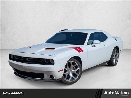 2015 Dodge Challenger SXT Plus