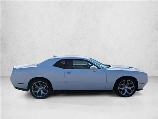 2015 Dodge Challenger SXT Plus