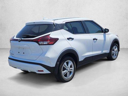 Fresh Powder 2024 Nissan Kicks S