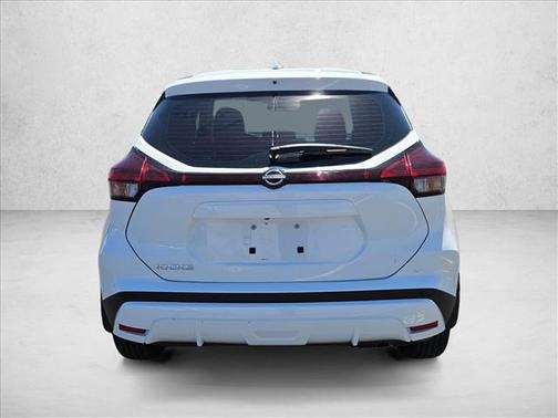 Fresh Powder 2024 Nissan Kicks S
