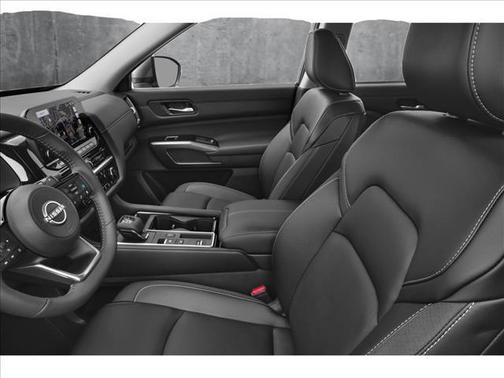 2025 Nissan Pathfinder SL FWD