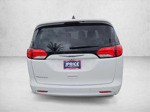 2018 Chrysler Pacifica L