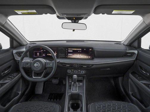 Aspen White Tricoat/Super Black 2026 Nissan Kicks SV