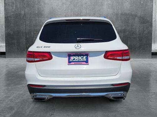 2017 Mercedes-Benz GLC 300 Base