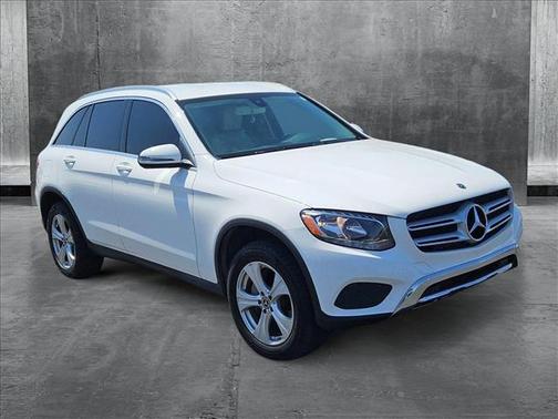 2017 Mercedes-Benz GLC 300 Base