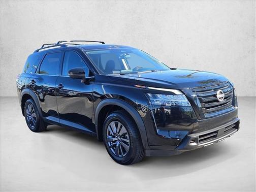 2022 Nissan Pathfinder SV 2WD