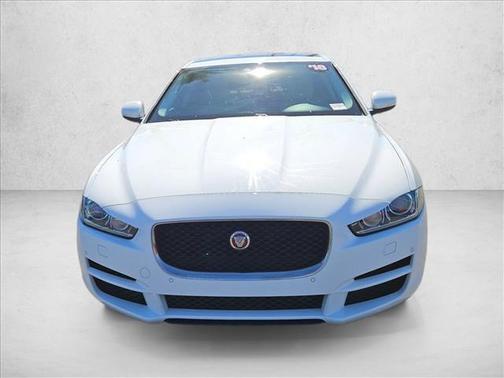 2018 Jaguar XE 25t Premium