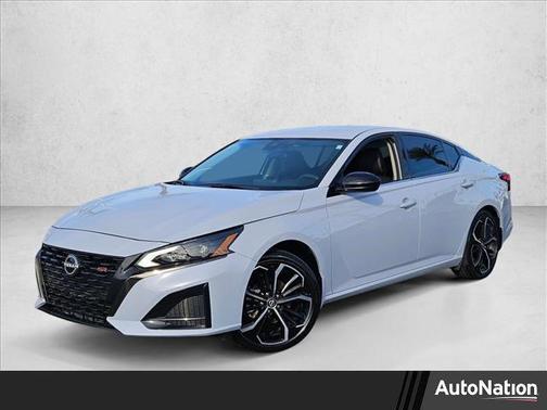 2024 Nissan Altima SR FWD