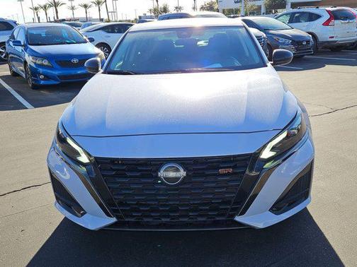 2024 Nissan Altima SR FWD