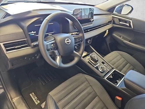 2026 Nissan Rogue SL